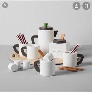 ISO Hearth and Hand Wooden Toy Cocoa Set
